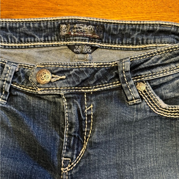 Silver Jeans Tuesday Baby boot 32x33 - Picture 2 of 13